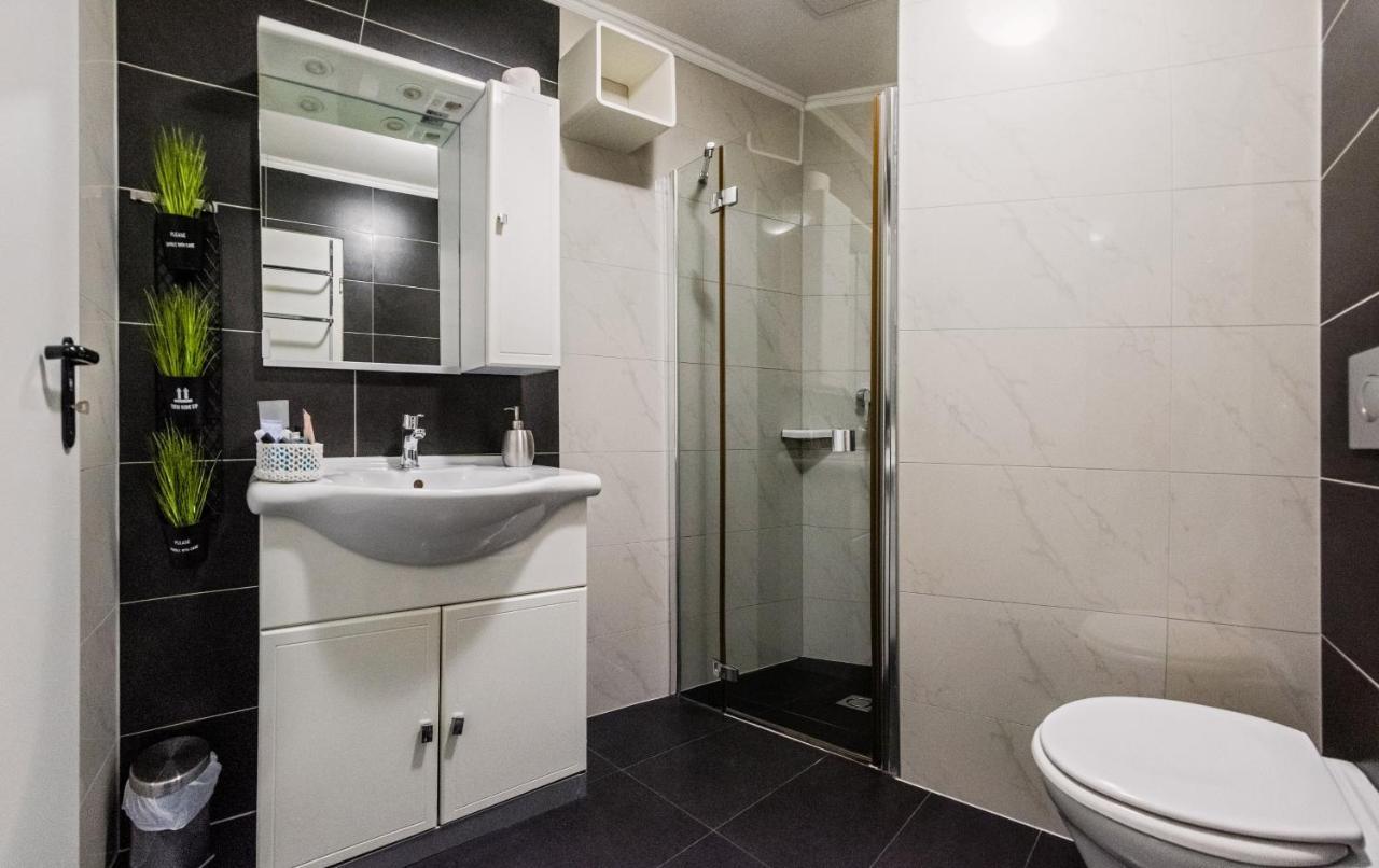 Rooms Verde Petrovče Dış mekan fotoğraf