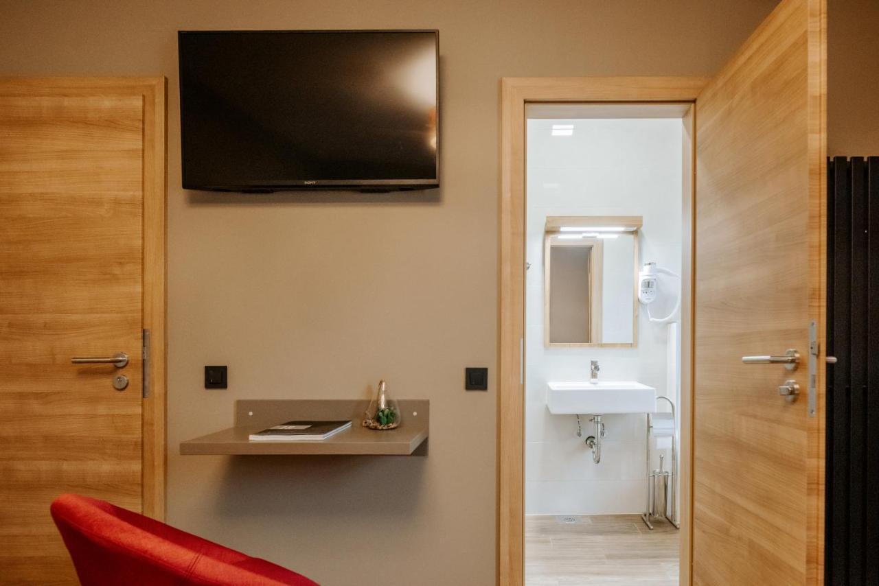 Rooms Verde Petrovče Dış mekan fotoğraf