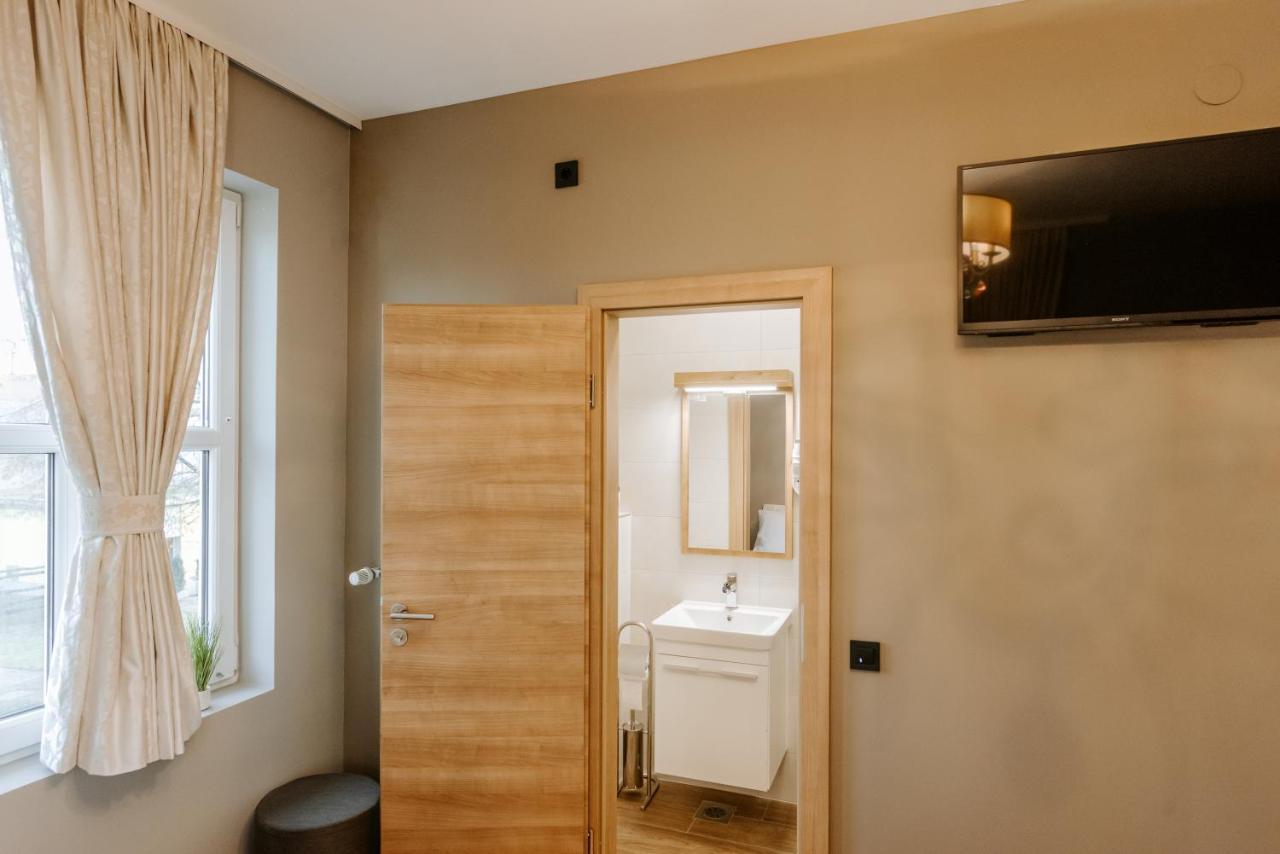 Rooms Verde Petrovče Dış mekan fotoğraf